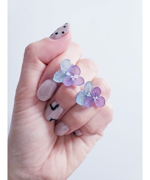 tone(トーン)の「【Tresor】ラベンダーとブルーの紫陽花 ピアス(MA)(ピアス(両耳用)・レディース・ラベンダー・FREE)」の7枚目の写真