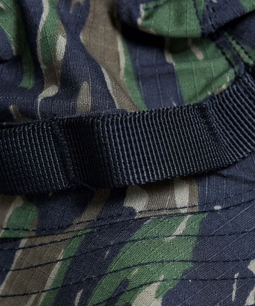 CALIFORNIA OUTFITTERS（カリフォルニア アウトフィッターズ）の「【1977】 USタイプ ジャングル(ブーニー)ハット（ハット・レディース・ブラック/ベージュ/グレー/オリーブ/カーキ/モスグリーン/カモフラージュ/アーミー/ライトベージュ/グレイッシュベージュ・ONE SIZE）」の14枚目の写真