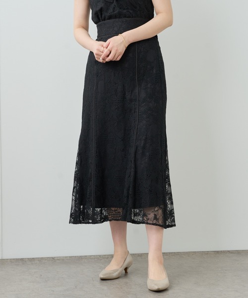 natural couture（ナチュラルクチュール）の「【セットアップ着用可・WEB限定】大人レディ感溢れる　カラーレースハギスカート（スカート・レディース・ブラック/オフホワイト/ブルー・FREE）」の9枚目の写真