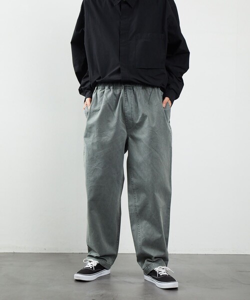 FREAK'S STORE（フリークスストア）の「FREAK'S STORE/フリークスストア ピグメント チノイージーパンツ/ピグメント（チノパンツ・メンズ・チャコールグレー/ベージュ/ネイビー/グリーン・SMALL/MEDIUM/LARGE）」の3枚目の写真