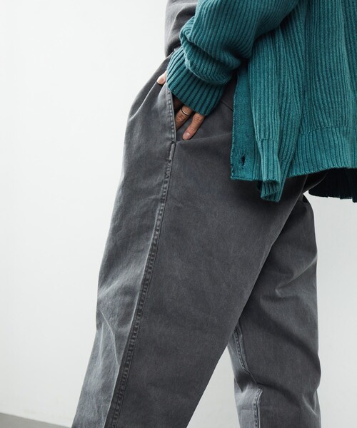 FREAK'S STORE（フリークスストア）の「FREAK'S STORE/フリークスストア ピグメント チノイージーパンツ/ピグメント（チノパンツ・メンズ・チャコールグレー/ベージュ/ネイビー/グリーン・SMALL/MEDIUM/LARGE）」の9枚目の写真