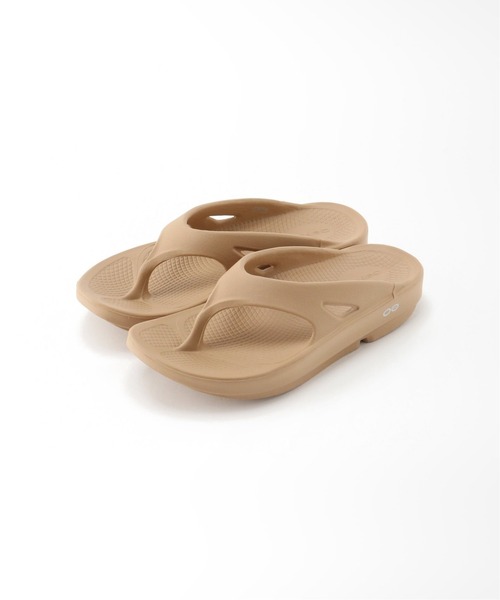 OOFOS（ウーフォス）の「《追加2》【OOFOS/ウーフォス】ORIGINAL：サンダル（サンダル・レディース・ブラック/ベージュ/グレー系その他/ナチュラル/パープル系その他3・23cm/24cm/25cm/22cm）」の13枚目の写真