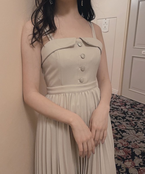 ANDGEEBEE（アンジービー）の「プリーツキャミワンピ（ワンピース・レディース・ブルー/アイボリー・MEDIUM）」の5枚目の写真