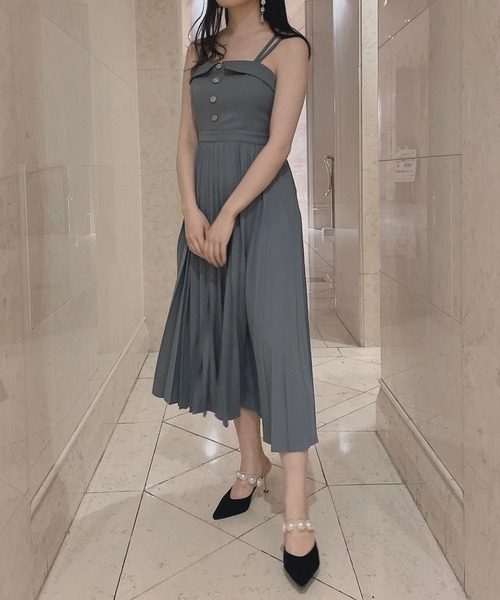 ANDGEEBEE（アンジービー）の「プリーツキャミワンピ（ワンピース・レディース・ブルー/アイボリー・MEDIUM）」の15枚目の写真