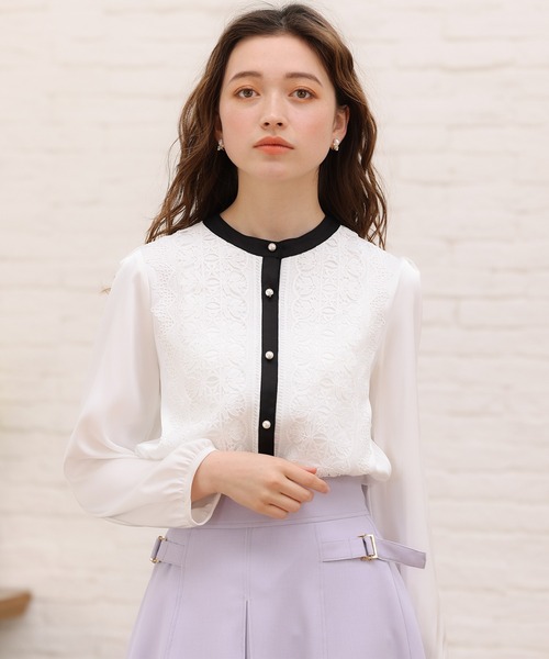 ASTORIA ODIER（アストリアオディール）の「前身レース配色ブラウス（シャツ/ブラウス・レディース・ベージュ/ネイビー/ホワイト/サックスブルー/モカ/ピンクベージュ/ブラック・MEDIUM）」の8枚目の写真