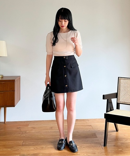 EPIMI E'PIMMY(エピミエピミー)の「2wayレイヤードライク肌見せリブニット(ニット/セーター・レディース・ブラック/オレンジ/アイボリー/ホワイト×ブラック・MEDIUM)」の5枚目の写真