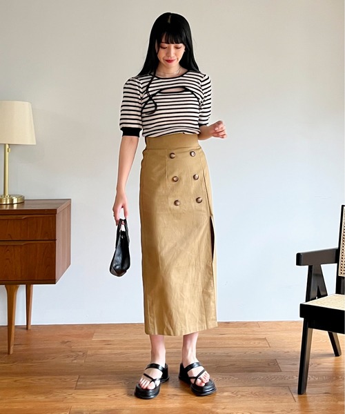 EPIMI E'PIMMY(エピミエピミー)の「2wayレイヤードライク肌見せリブニット(ニット/セーター・レディース・ブラック/オレンジ/アイボリー/ホワイト×ブラック・MEDIUM)」の8枚目の写真