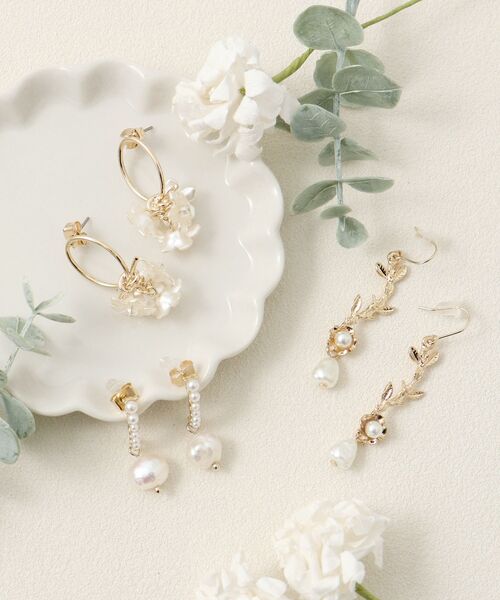 MAJESTIC LEGON（マジェスティックレゴン）の「レディ繊細ピアス（ピアス（両耳用）・レディース・B/C/A・FREE）」の2枚目の写真