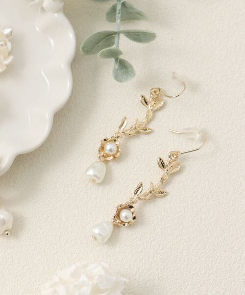 MAJESTIC LEGON（マジェスティックレゴン）の「レディ繊細ピアス（ピアス（両耳用）・レディース・B/C/A・FREE）」の3枚目の写真