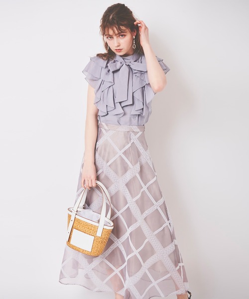 31 Sons de mode（トランテアン　ソン　ドゥ　モード）の「フリルタイ付きブラウス（シャツ/ブラウス・レディース・サックスブルー/オフホワイト・36）」の15枚目の写真