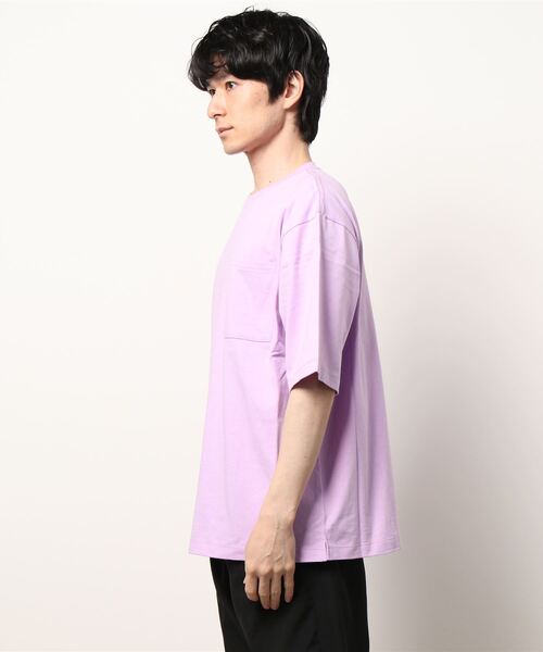 ADAM ET ROPE'（アダムエロペ）の「【アウトレット店舗・WEB限定】ヘビー天竺スリットポケットＴ（Tシャツ/カットソー・メンズ・ダークラベンダー/ピンク系その他2/ブルー系その他6・L/LL/M）」の5枚目の写真