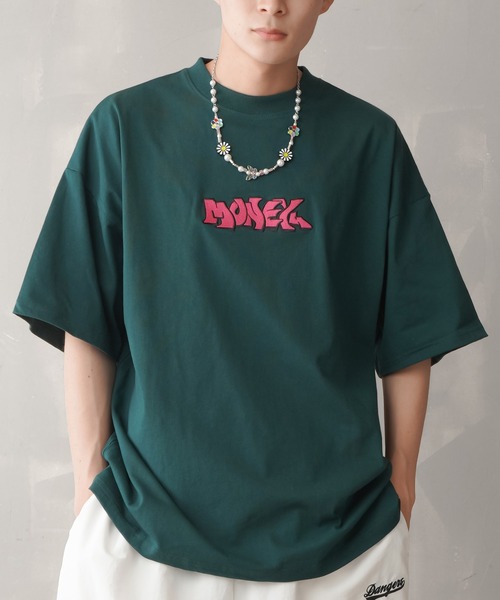 SPINNS（スピンズ）の「【ビッグシルエット】MONEY グラフィックロゴ ビッグTシャツ（Tシャツ/カットソー・メンズ・ホワイト/オレンジ/グリーン/ブラック/サックスブルー・ONESIZE）」の3枚目の写真