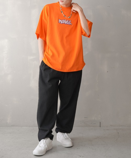SPINNS（スピンズ）の「【ビッグシルエット】MONEY グラフィックロゴ ビッグTシャツ（Tシャツ/カットソー・メンズ・ホワイト/オレンジ/グリーン/ブラック/サックスブルー・ONESIZE）」の12枚目の写真