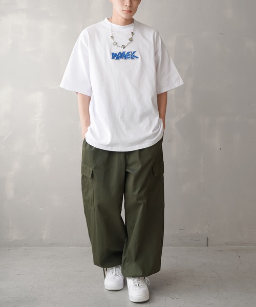 SPINNS（スピンズ）の「【ビッグシルエット】MONEY グラフィックロゴ ビッグTシャツ（Tシャツ/カットソー・メンズ・ホワイト/オレンジ/グリーン/ブラック/サックスブルー・ONESIZE）」の19枚目の写真