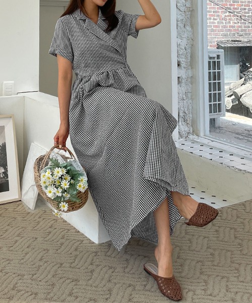 me+em select(ミームセレクト)の「ギンガムチェックテーラードラップロングワンピース(ワンピース・レディース・ブルー/ブラック/ベージュ・FREE)」の22枚目の写真