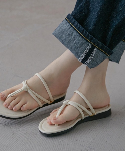 Fashion Letter（ファッションレター）の「日本製2wayストラップフラットトングサンダル（サンダル・レディース・ホワイト/ブラック/ライトグリーン/ダークベージュ・LL/S/M/L）」の13枚目の写真