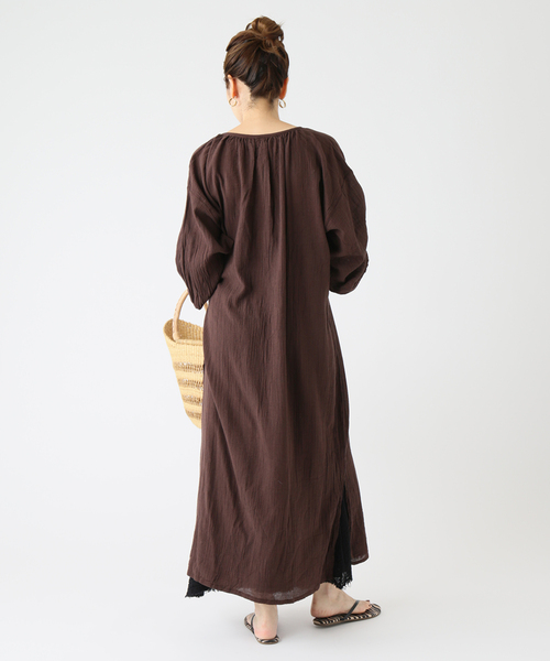 plage（プラージュ）の「【LES ATELIERS FRANCAIS DE CONFECTION】SP GATHER ワンピース（ワンピース・レディース・ブラウン/ブラック・38/36）」の16枚目の写真
