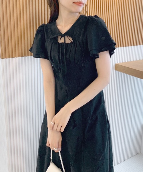 OLIVE des OLIVE（オリーブデオリーブ）の「魅力的レディフレア袖胸開きワンピース（ワンピース・レディース・ブラック/オフホワイト/アイボリー・FREE）」の15枚目の写真