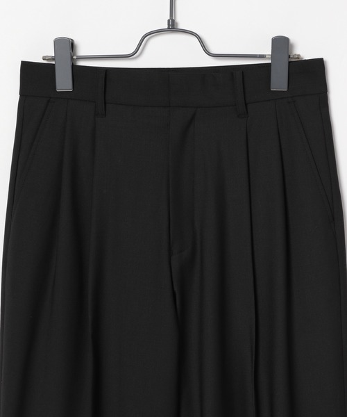 yuw(ユウ)の「ツータックトラウザー 298549(その他パンツ・レディース・ブラック/グレー・MEDIUM/LARGE)」の6枚目の写真