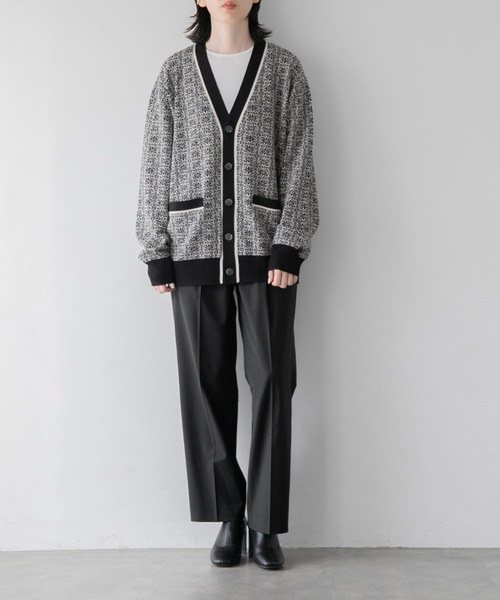 yuw(ユウ)の「ツータックトラウザー 298549(その他パンツ・レディース・ブラック/グレー・MEDIUM/LARGE)」の12枚目の写真