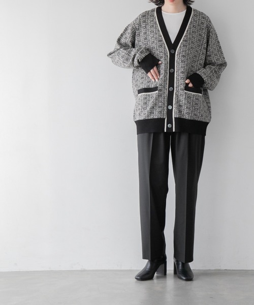 yuw(ユウ)の「ツータックトラウザー 298549(その他パンツ・レディース・ブラック/グレー・MEDIUM/LARGE)」の13枚目の写真