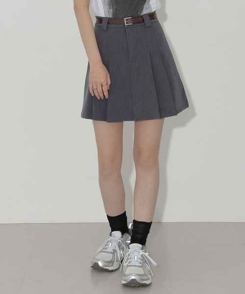 FOLLOWIN（フォロウィン）の「ベルトSETプリーツミニスカート（スカート・レディース・ブラック/ベージュ/グレー・SMALL/MEDIUM/LARGE）」の17枚目の写真