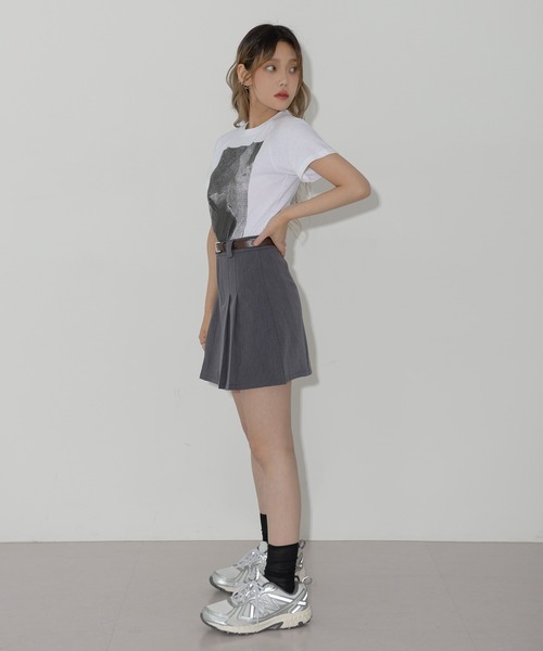 FOLLOWIN（フォロウィン）の「ベルトSETプリーツミニスカート（スカート・レディース・ブラック/ベージュ/グレー・SMALL/MEDIUM/LARGE）」の19枚目の写真