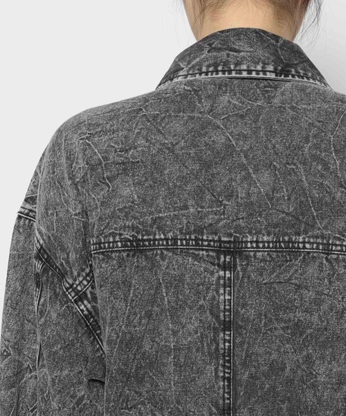 PAGEBOY（ページボーイ）の「レトロシャツGジャン（デニムジャケット・レディース・インディゴブルー/ブラック系その他/ブルー系その他・FREE）」の10枚目の写真