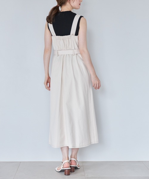 tocco closet（トッコ　クローゼット）の「【ZOZO限定】ウエストベルト付きフレアジャンパースカート（ジャンパースカート・レディース・インディゴブルー/アイボリー・M）」の4枚目の写真