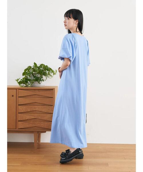 earth music&ecology(アースミュージックアンドエコロジー)の「袖バルーンカットソーワンピース(ワンピース・レディース・ブラック/ブルー/アイボリー・FREE)」の20枚目の写真