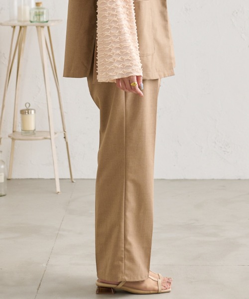 Ambre Neige（アンブルネージュ）の「【ユニセックス】ストレートパンツ／WEB/EC限定商品（その他パンツ・レディース・ベージュ/アイボリー・MEDIUM/LARGE）」の7枚目の写真