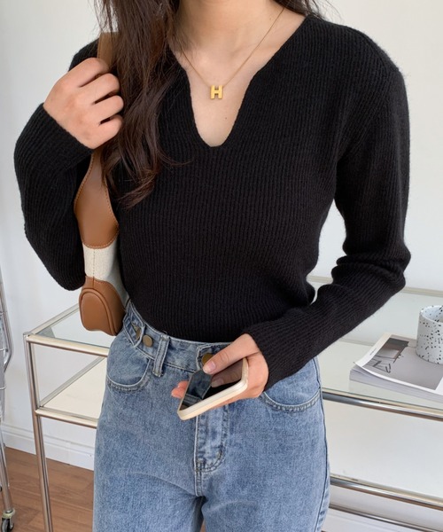 ABITOKYO(アビトーキョー)の「キーネックリブニットプルオーバー(ニット/セーター・レディース・ベージュ/ブラック/ブラウン/アイボリー・FREE)」の15枚目の写真