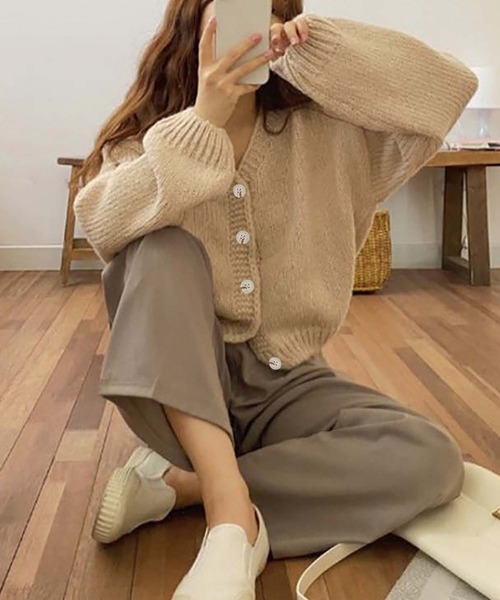 Girly Doll(ガーリードール)の「ショート丈ルーズニットカーディガン(カーディガン/ボレロ・レディース・ピンク/ブルー/ベージュ/ライトブラウン/イエロー/カーキ/ライトグリーン/ライトパープル/グレー/ブラック・F)」の16枚目の写真