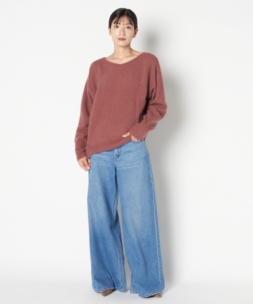 HELIOPOLE(エリオポール)の「RACCOON 2WAY NECK PULLOVER(ニット/セーター・レディース・アイボリー/ブラウン/ピンク/グレー・38)」の12枚目の写真