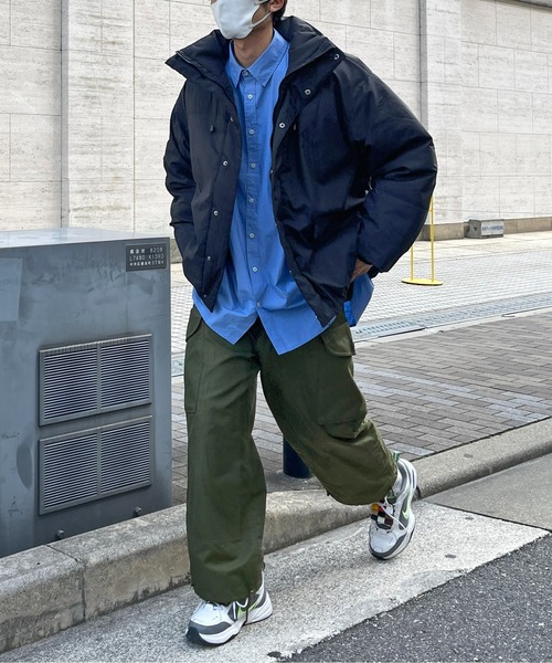 CPCM（シーピーシーエム）の「ストレッチハイネック中綿ジャケット（ダウンジャケット/コート・メンズ・ホワイト/ブラック/チャコールグレー・MEDIUM/LARGE）」の8枚目の写真