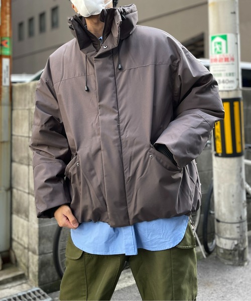 CPCM（シーピーシーエム）の「ストレッチハイネック中綿ジャケット（ダウンジャケット/コート・メンズ・ホワイト/ブラック/チャコールグレー・MEDIUM/LARGE）」の12枚目の写真