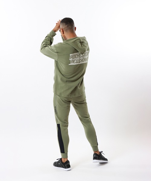 Champion(チャンピオン)の「【Champion/チャンピオン】メンズ スポーツ テックウィーブ テリー フーデッドスウェットシャツ(パーカー・メンズ・その他35/グレー/ブラック/オリーブ・LARGE/MEDIUM/X-LARGE)」の9枚目の写真
