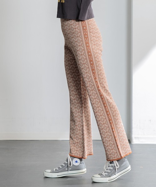 AMERICAN RAG CIE（アメリカンラグシー）の「キカガクニットジャガードパンツ（その他パンツ・レディース・レッド/ブラウン・FREE）」の3枚目の写真