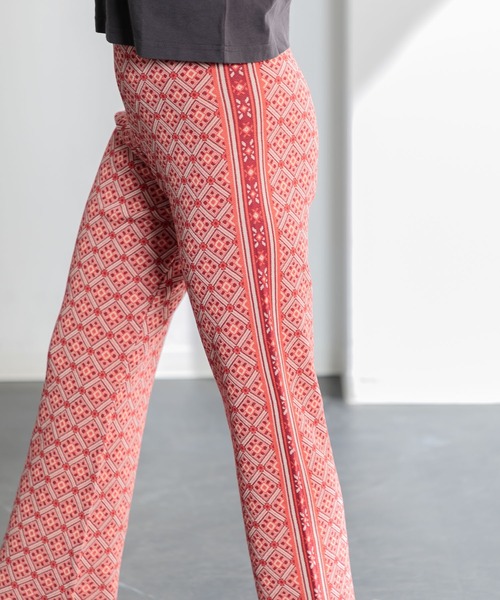 AMERICAN RAG CIE（アメリカンラグシー）の「キカガクニットジャガードパンツ（その他パンツ・レディース・レッド/ブラウン・FREE）」の10枚目の写真