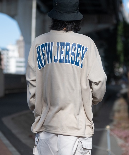 JOHN'S CLOSET（ジョンズクローゼット）の「【40I】ダンボールニット ルーズシルエット プリントスウェット（スウェット・メンズ・ベージュ系その他/グリーン系その他/グリーン/ブラック/グレー/チャコールグレー/ベージュ/ネイビー・MEDIUM/LARGE/X-LARGE）」の4枚目の写真