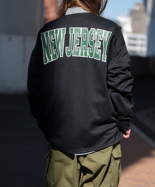 JOHN'S CLOSET（ジョンズクローゼット）の「【40I】ダンボールニット ルーズシルエット プリントスウェット（スウェット・メンズ・ベージュ系その他/グリーン系その他/グリーン/ブラック/グレー/チャコールグレー/ベージュ/ネイビー・MEDIUM/LARGE/X-LARGE）」の12枚目の写真