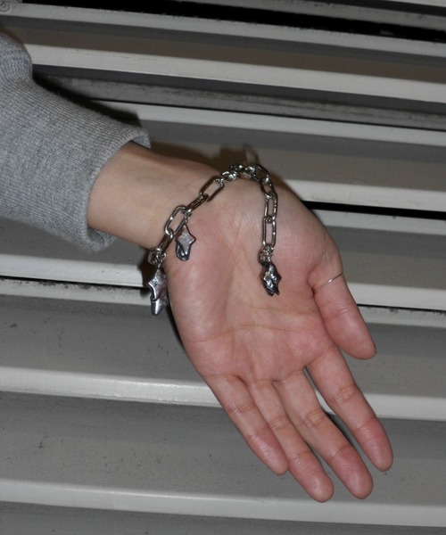 igi（イジ）の「charm bracelet/チャームブレスレット（ブレスレット・レディース・ホワイト/ブルー/グリーン/その他・FREE）」の9枚目の写真