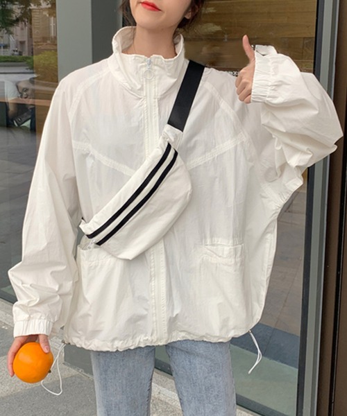 DAY CLOSET（デイ クローゼット）の「レディース ハイネックライトジャケット（ブルゾン・レディース・ホワイト/ベージュ・M/XL/L）」の4枚目の写真