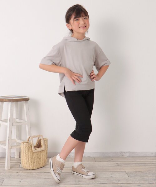 ikka(イッカ)の「後ろフリルクロップドパンツ(120~160cm)(その他パンツ・キッズ・ブラック/ブルー・160/120/150/130/140)」の16枚目の写真