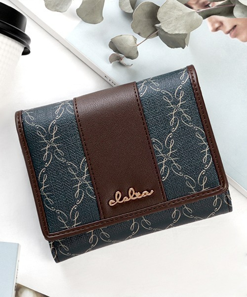 Clelia(クレリア)の「【Belle/ベェル】二つ折り財布(財布・レディース・ベージュ/ライトグリーン/ダークネイビー/ブラック/サックスブルー・ONE SIZE)」の5枚目の写真