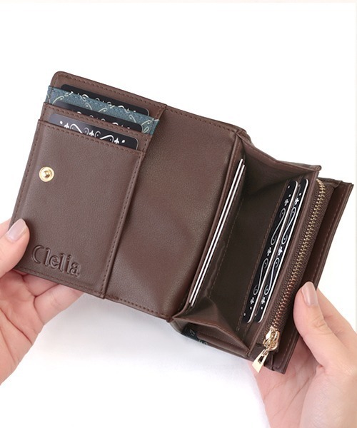 Clelia(クレリア)の「【Belle/ベェル】二つ折り財布(財布・レディース・ベージュ/ライトグリーン/ダークネイビー/ブラック/サックスブルー・ONE SIZE)」の9枚目の写真