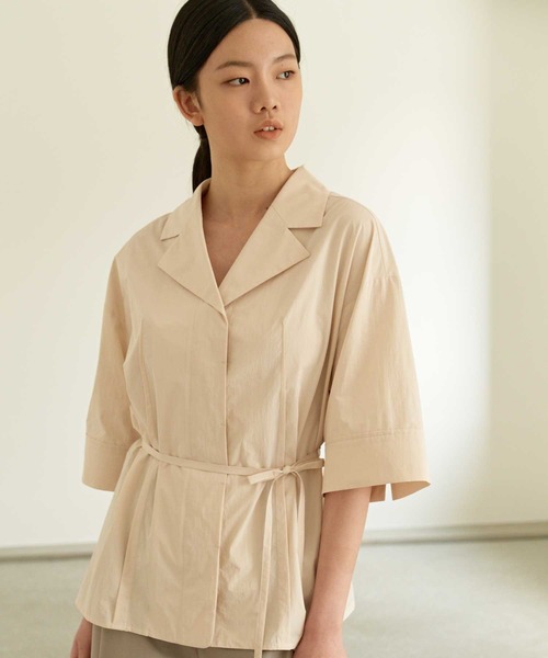 MOHAN(モハン)の「【MOHAN 】TOR ステッチ ロールアップ シャツ / TOR STITCH ROLL UP SHIRT(シャツ/ブラウス・レディース・ベージュ・FREE)」の2枚目の写真
