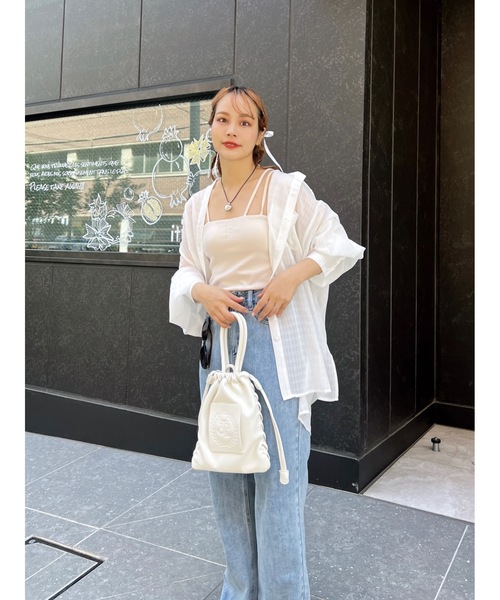 jumelle（ジュメロ）の「カップ付きストレッチキャミソール（キャミソール・レディース・ブラウン/アイボリー・FREE）」の22枚目の写真