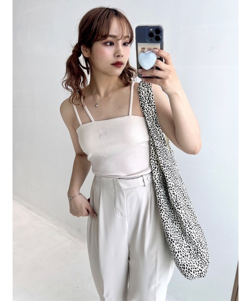 jumelle（ジュメロ）の「カップ付きストレッチキャミソール（キャミソール・レディース・ブラウン/アイボリー・FREE）」の16枚目の写真