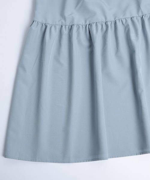 SUGAR BISKET（シュガービスケット）の「パフ袖ティアードワンピース（ワンピース・レディース・ブラック/ブルーグレー/ホワイト系その他/ブラック系その他・M/L）」の17枚目の写真